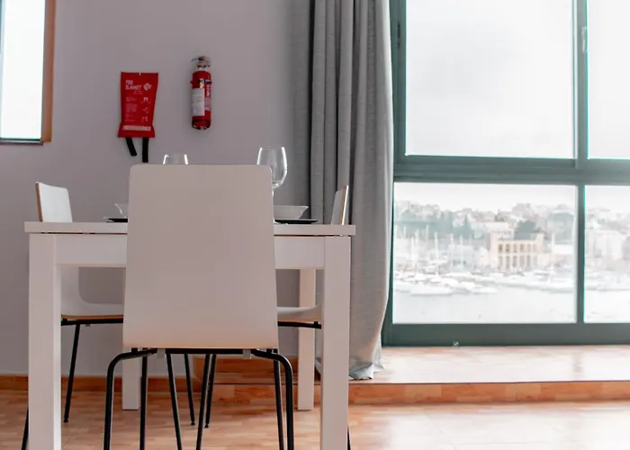 Grand Harbour View *