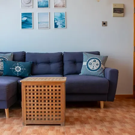 Grand Harbour View Apartment