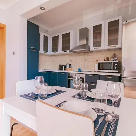 Apartman Grand Harbour View *