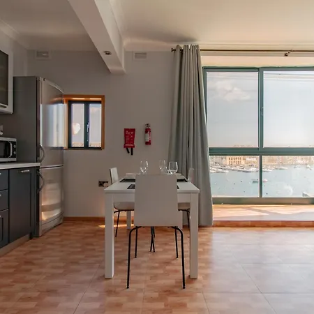 Grand Harbour View