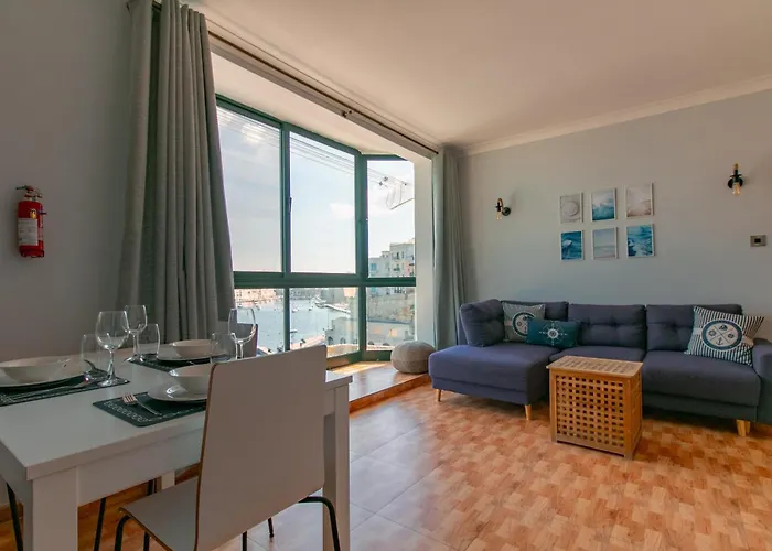 Grand Harbour View Appartamento *